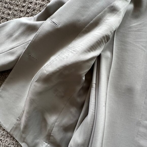 Adrienne Vittadini light grey pants suit for Women size 8 - Picture 6 of 8